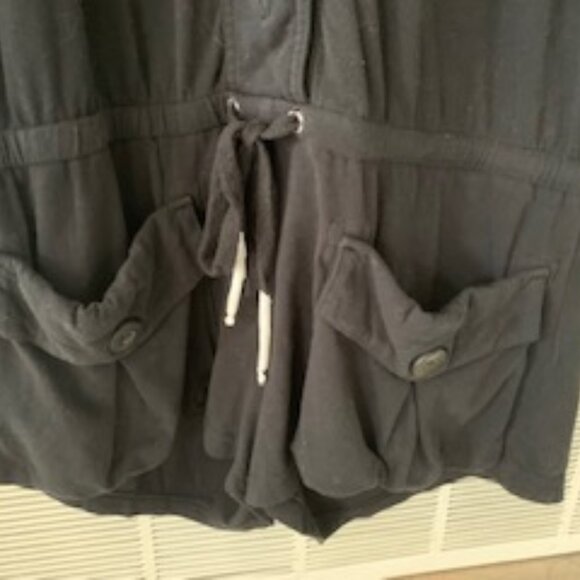 Juicy Couture Black Elbow Sleeve Hooded Romper Size Small (NWT) - Picture 4 of 6